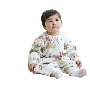 Saco de Dormir Ecológico <span class=keywords><strong>para</strong></span> Bebé con Diseño de Botones y Dibujos Animados, Manta Acolchada de Invierno <span class=keywords><strong>para</strong></span> Niños, con Piernas Separadas y Anti-Patadas, Personalizable - Product Image 1