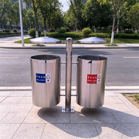 Poubelle extérieure professionnelle à double compartiment en acier inoxydable pour le recyclage, idéale pour les centres commerciaux et la décoration