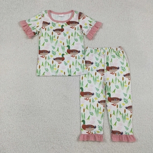Conjunto de pantalones cortos para niñas St. Patrick Leaf Green - Product Image 2
