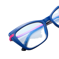 Montures de lunettes tendance anti-lumière bleue œil de chat pour femmes Nouvelle mode Qualité Lunettes sans ordonnance Forme de visage diamant