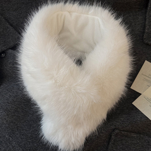 <strong>Grey</strong> Imitation fox Fur Plush <strong>Scarf</strong> for <strong>Women</strong> in Winter, Warm and Thick Fur Collar <strong>Scarf</strong> - Product Image 2