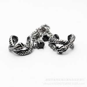 yunnique <b>Cuff</b> <b>Earrings</b> Snake Design 316 Stainless Steel Black And White Diamonds Claw Setting Animal Zodiac Fashion Jewelry - Product Image 5