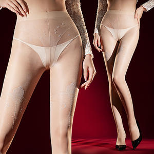 Collants sexy en jacquard motif éclipse lunaire Aurora Black Socks - Product Image 3