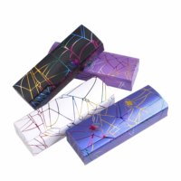 Étui à lunettes de soleil pliant en plastique léger à la mode boîte d'emballage de lunettes de luxe avec des lunettes de soleil de luxe faites à la main de style mignon