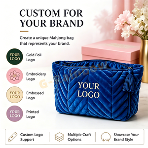 Bolsa de Viaje de Terciopelo de Lujo para Mahjong, con Logotipo Personalizado, Color Azul Océano, Cierre de Cremallera, Borlas con Diseño Chevron, Estuche de Lujo para Fichas de Mahjong - Product Image 1