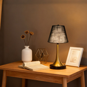 Abat-jour en tissu noir fait main, style rustique, pour lampe de table, murale ou sur pied, accessoire - Product Image 3