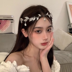 उत्तम मिठाई पत्ती वाटरड्रॉप ब्राडल हेडबैंड, दो-इन-वन हेयरबैंड और नेकलेस - Product Image 2