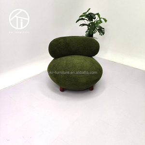 Sillón de Salón de Diseño Italiano Moderno Nórdico de Lujo, Tapizado en Lana de Cordero, Patas de Madera, con Otomana - Product Image 6