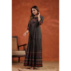 Último diseño de niñas Kurti en venta al por mayor nueva llegada mujeres alta calidad tela Suite hecho a mano puro algodón Kurta pantalón Dupatta - Product Image 4