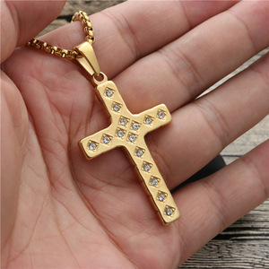 yunnique <b>Cross</b> Pendant Necklace Fashion Gold Zinc Alloy Pave Setting Unisex Jewelry Gift - Product Image 3