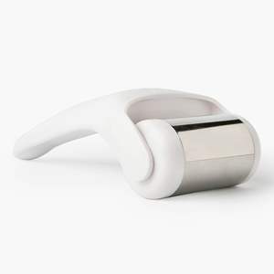 Venta caliente Masajeador facial Herramienta de cuidado de belleza para aliviar la piel Hinchazón y dolor Rodillo de hielo para la cara - Product Image 2