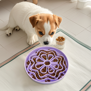 Neues Design Haustier-Fressnapf mit Langsamer Fütterung Blumenform BPA-frei Personalisierter Slow-Feeder Silikon-Hundenapf - Product Image 2