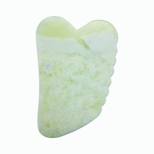 Outil de massage en jade serpentin en forme de V avec veines naturelles pour raffermir la mâchoire et soulager les muscles du cou - Product Image 1