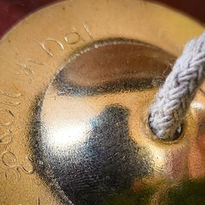 Ensemble de cymbales Manjeera en bronze gravé à la main, traditionnel Hare Krishna, 2 pièces, pour la méditation, le yoga, la guérison sonore, Tingsha Gong - Product Image 4