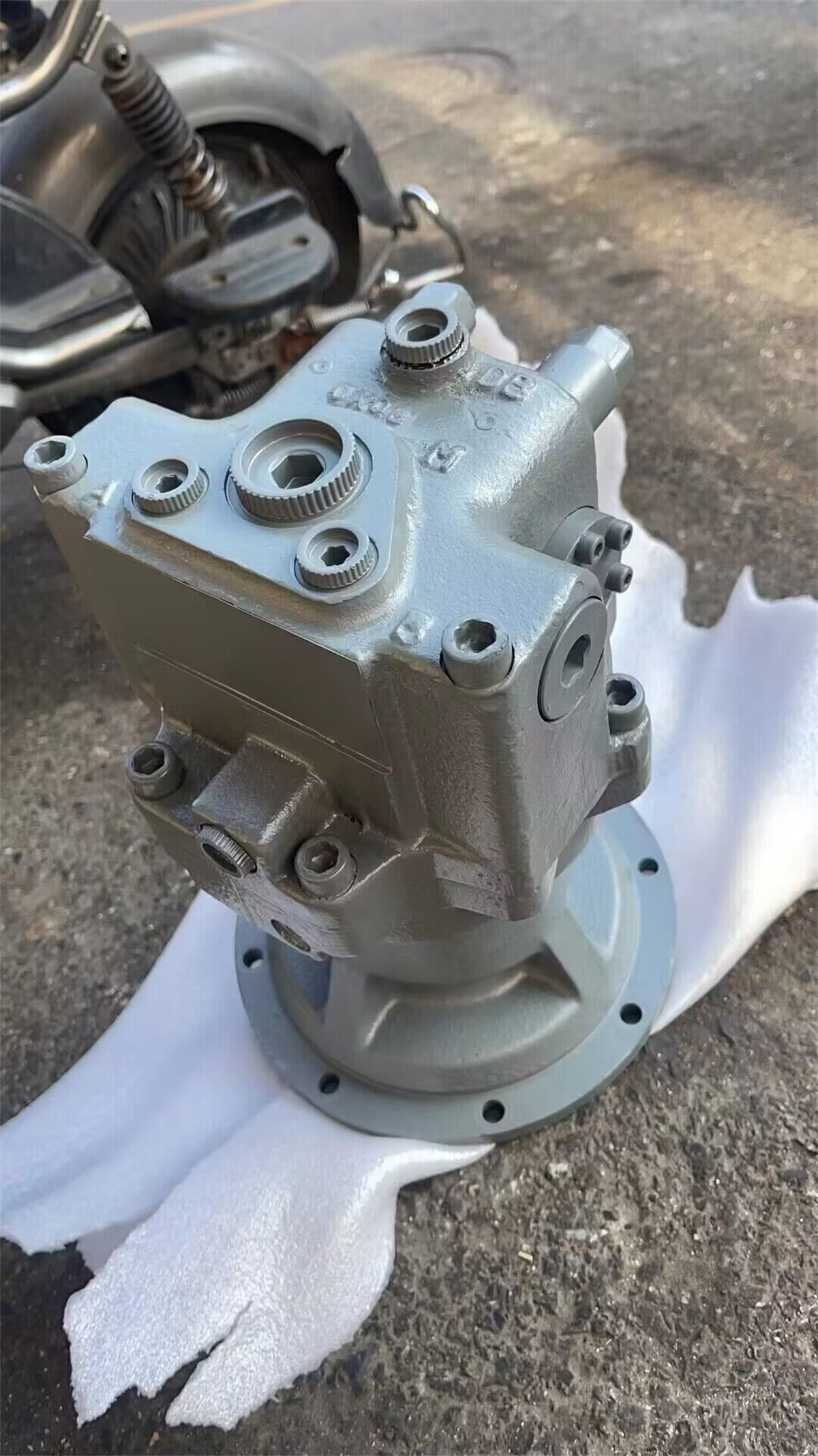 Excavator Mini Slew Motor Hitachi Zx70 Zx670 Ex60 Ex120