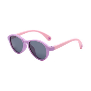 <span class=keywords><strong>Gafas</strong></span> de Sol Polarizadas para Bebés con Marco de TPE Suave, para Edades de <span class=keywords><strong>6</strong></span> <span class=keywords><strong>Meses</strong></span> a 3 Años, Protección UV400 Antideslumbrante - Product Image 5