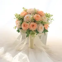 手を保持する花花嫁の結婚式韓国の結婚式フラワーボール結婚式の写真保持フラワーブーケシミュレーション