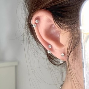 Pernos de hueso súper brillantes, no es necesario quitarlos mientras duermes, aros de herradura con hebilla de tornillo de doble cabeza, diseño único, versátil - Product Image 4