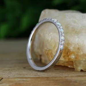 Bague personnalisable en argent sterling 925 avec opale et moissanite |   Bijoux faits main par des créateurs |   Fournisseurs en gros - Product Image 1