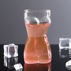 كأس زجاجي على شكل امرأة عارية مثيرة لشرب النبيذ الأحمر والكوكتيلات للحفلات - Product Image 3