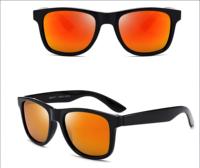 Vente en gros de lunettes de soleil néon en vrac pour adultes Party Favors Lunettes de soleil rétro classiques Lunettes de soleil polarisées Lentes De Sol Hombre