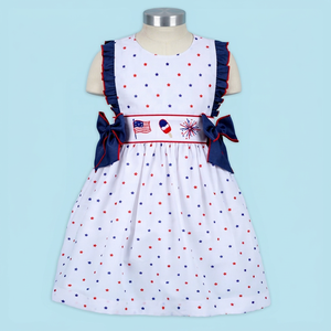 Robe pour filles, enfants, automne, décontractée, crochetée, 100% coton blanc, smockée à la main, drapeaux américains, OEM ODM personnalisée, faite à la main - DR3922 - Product Image 1