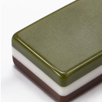 Ensemble de Mahjong de Luxe Vert Forêt 160 Tuiles 4 Couches Acrylique Motif Grain de Bois Designer Vente en Gros B2B pour Salle de Jeu