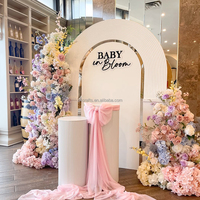 ZKAI Décoration de fête personnalisée : Arche en acrylique blanc, Socle à gâteau ondulé, Chemin de table floral, Panneau de fond et Arche pour Mariage et Baby Shower