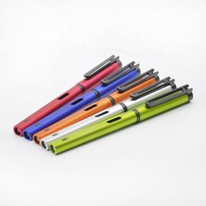 أقلام حبر جل متعددة الألوان بشعار مخصص رائجة البيع، بسن 0.5 مم، معتمدة من EN71، مجموعة هدايا ترويجية من البلاستيك المتين - Product Image 4