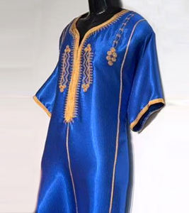 ثوب رجالي مغربي جديد لعام 2025 بتصميم إسلامي أفريقي مخطط من قماش لامع بأكمام قصيرة ومطرز - Product Image 6