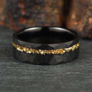 Gentdes 보석 2025 도매 사용자 정의 블랙 망치된 독일 노란색 유리 속지 텅스텐 카바이드 링 커플 웨딩 밴드 - Product Image 2
