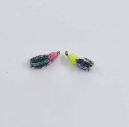 Mouche en soie rose vif, couleur aléatoire
