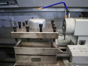 Ck6180f cấp công nghiệp <span class=keywords><strong>CNC</strong></span> <span class=keywords><strong>Lathe</strong></span> hiệu quả Heavy Duty kim loại chế biến duy nhất ổn định cắt hiệu suất công cụ ngang GSK - Product Image 5