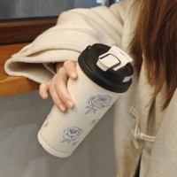 Mug à café isotherme à double paroi de 500 ml, gobelet de voyage réutilisable portable avec poignée pour boissons chaudes et froides