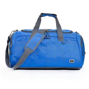 Muestra gratuita de bolsa de lona de viaje azul elegante para mujer, deportiva, de gimnasio, con estampado hecho a mano de alta calidad - Product Image 1