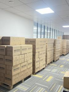 Imprimante d'étiquettes à jet d'encre haute vitesse MXT, nouvelle machine de codage XP600 automatique avec écran tactile pour date d'expiration et logo, idéale pour restaurants et flexibilité d'utilisation. - Product Image 5