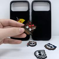 Nouvelle collection d'étuis de téléphone personnalisables DIY pour iPhone 17 18 Pro avec accessoires de téléphone brodés à scratch – Idéal pour l'usine