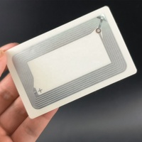 Étiquettes Ntag213 actives 2,4 GHz pour montres, petites, sur métal, autocollants ronds antivol, étiquettes RFID pour blanchisserie, autocollants NFC personnalisables et emballables