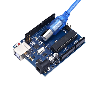 Nouvelle carte de <span class=keywords><strong>d</strong></span>éveloppement <span class=keywords><strong>UNO</strong></span> R3 ATmega328P CH340 avec câble USB – Composants électroniques à bon <span class=keywords><strong>prix</strong></span> - Product Image 4