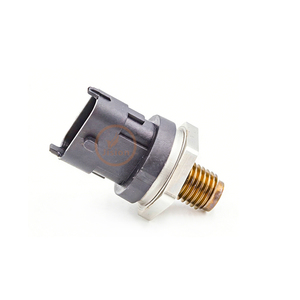 Sensor de Presión de Inyección de Combustible A0041536728 A0061536528 13537794758 A0061533328 - Product Image 3