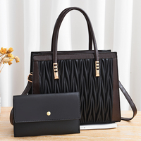Nouveau Sac à Main Classique Navette pour Femme, Grand Sac à Bandoulière Transversal, Ligne de Couture, Grande Taille, Bonne Qualité et Abordable