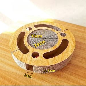 Juguete Interactivo para Gatos 3 en 1 a Precio de Fábrica, Rascador Redondo con Pista de Bolas de Madera, Estilo Clásico Navideño de Cartón - Product Image 6
