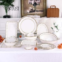 Assiette en porcelaine transparente de style JADE, inspirée du design nordique, avec bordure dorée, résistante au micro-ondes, de forme irrégulière