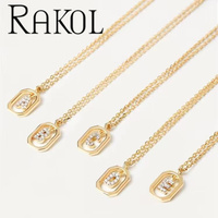 Pendentif Mini Lettre Prénom Rakol PXL300, Bijou Micro Sertie de Zircon, Anti-ternissement, Tendance