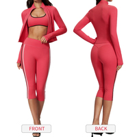 Ensemble de fitness trois pièces pour femme TZ2578-12 : veste à col montant, soutien-gorge de sport dos croisé et leggings capri respirants très extensibles