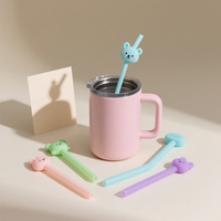 Paille de gobelet en silicone de qualité alimentaire sans BPA avec capuchon de protection de pointe Accessoires de boisson