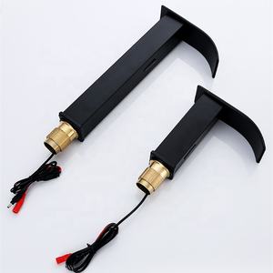 Set di rubinetti per doccia con rubinetto a infrarossi con sensore automatico a parete a risparmio idrico elettronico - Product Image 6