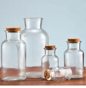批发不同尺寸的玻璃药剂师罐蜡烛玻璃药剂师罐，带软木盖