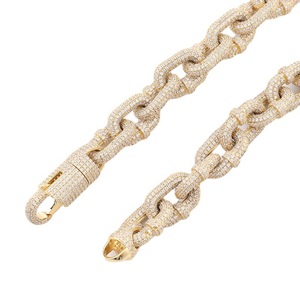 Europäisch-Amerikanischer Stil Vergoldete Silber-Moissanit Cuban-Link Halskette für Männer Hip-Hop Mode mit Diamant-Akzenten - Product Image 5