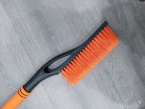 <span class=keywords><strong>Ice</strong></span> <span class=keywords><strong>scraper</strong></span> Nhà cung cấp Trung Quốc Mùa đông làm sạch tuyết quét xẻng bàn chải cho xe - Product Image 3